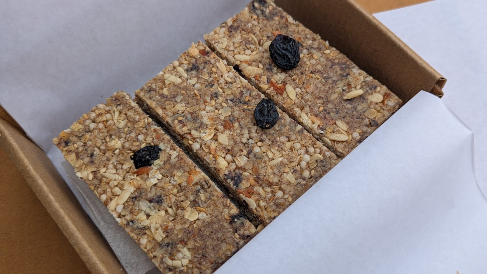 Nutty Berry Seedle Bar